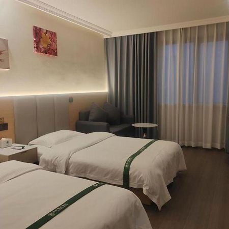Greentree Inn Suzhou Wujiang Zhenze Town Zhennan Road Express Hotel Exterior photo