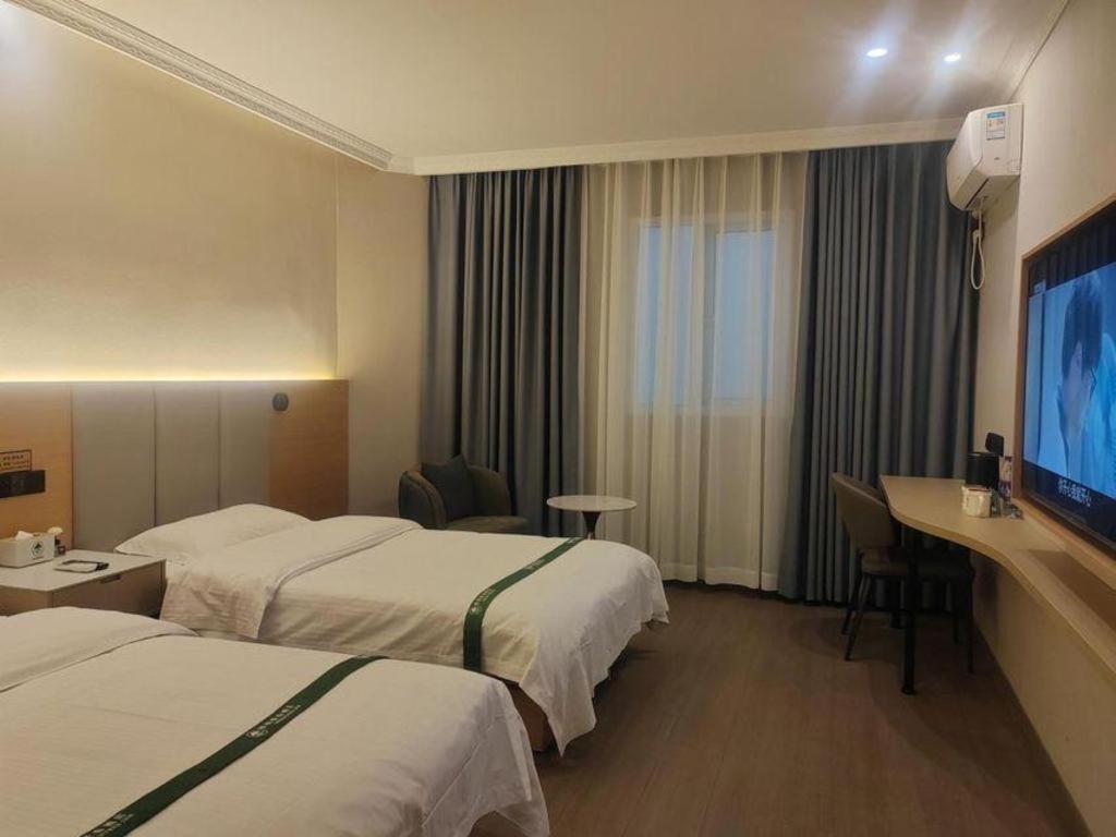 Greentree Inn Suzhou Wujiang Zhenze Town Zhennan Road Express Hotel Exterior photo