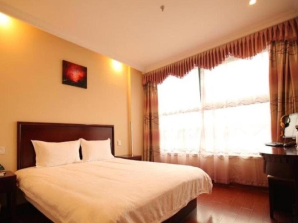 Greentree Inn Suzhou Wujiang Zhenze Town Zhennan Road Express Hotel Exterior photo