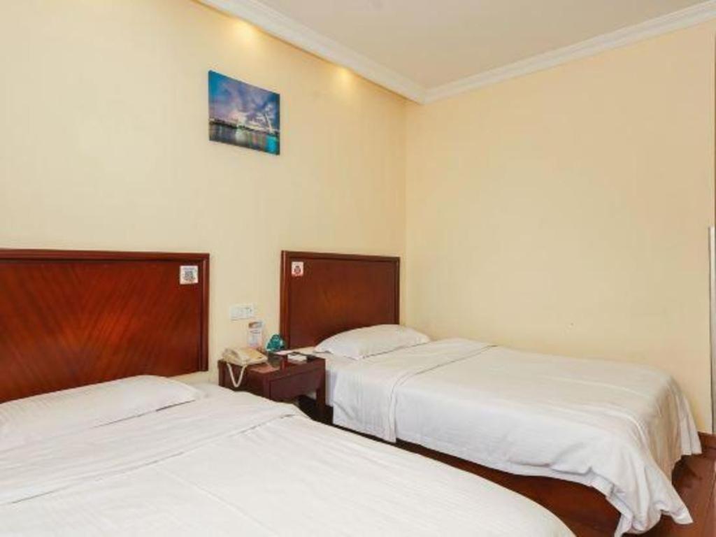 Greentree Inn Suzhou Wujiang Zhenze Town Zhennan Road Express Hotel Exterior photo