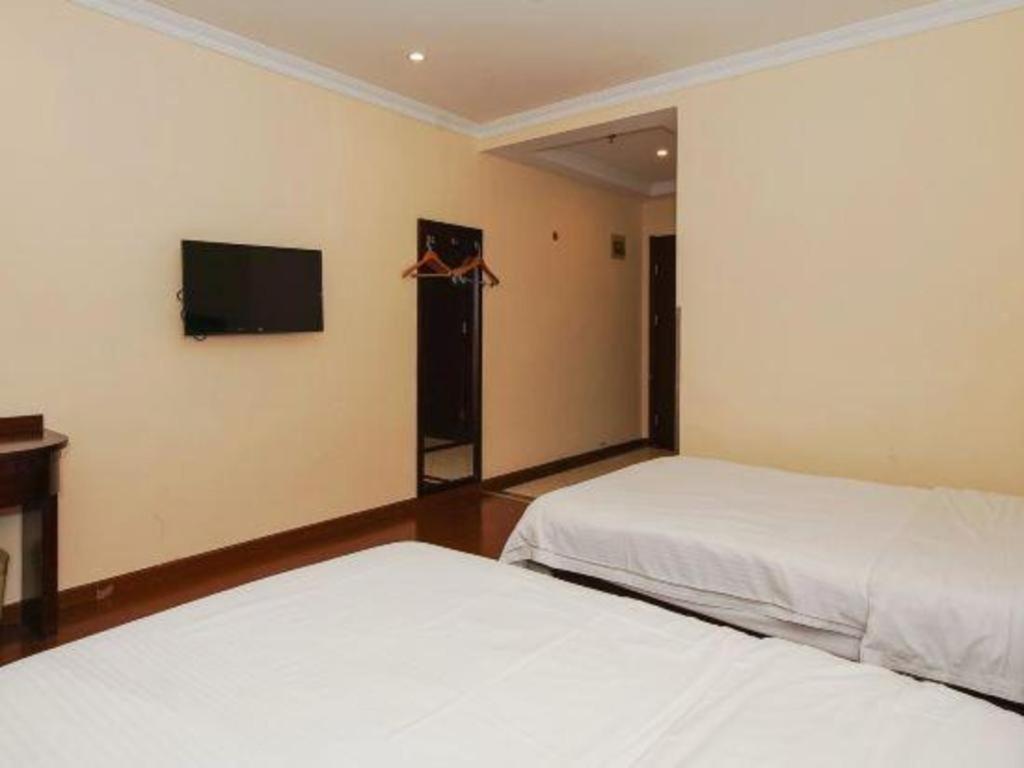 Greentree Inn Suzhou Wujiang Zhenze Town Zhennan Road Express Hotel Exterior photo