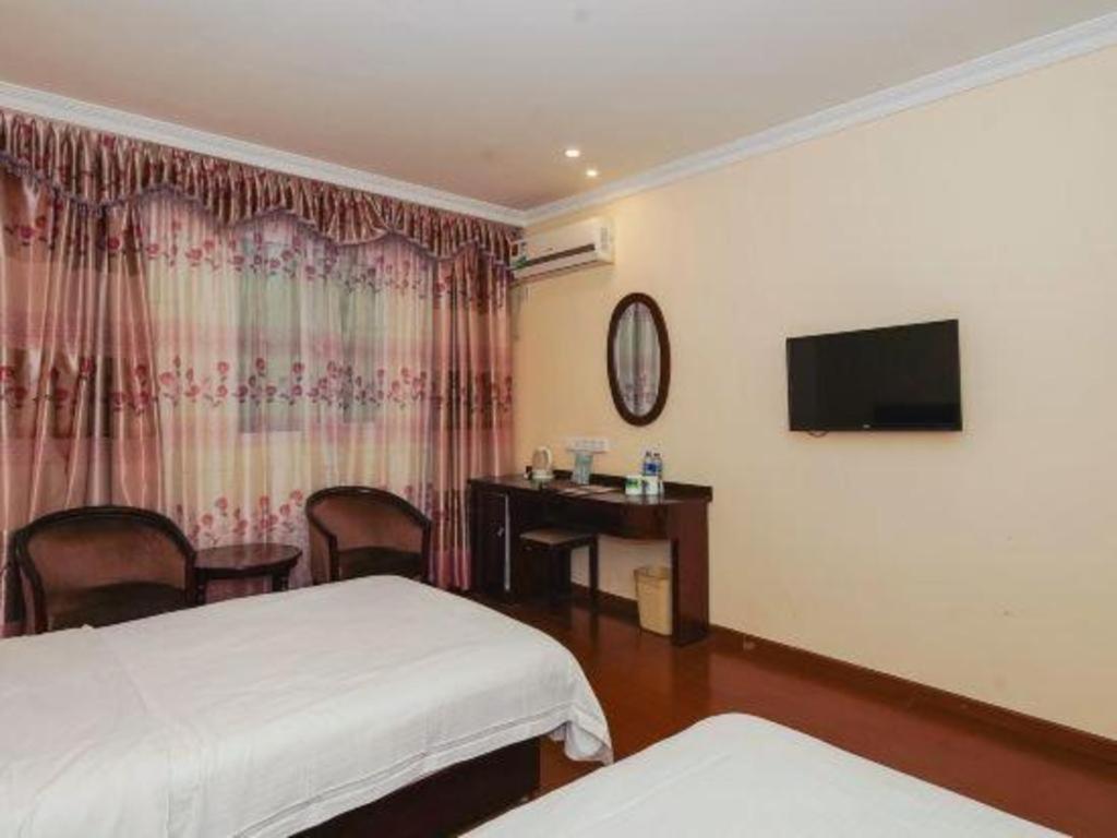 Greentree Inn Suzhou Wujiang Zhenze Town Zhennan Road Express Hotel Exterior photo