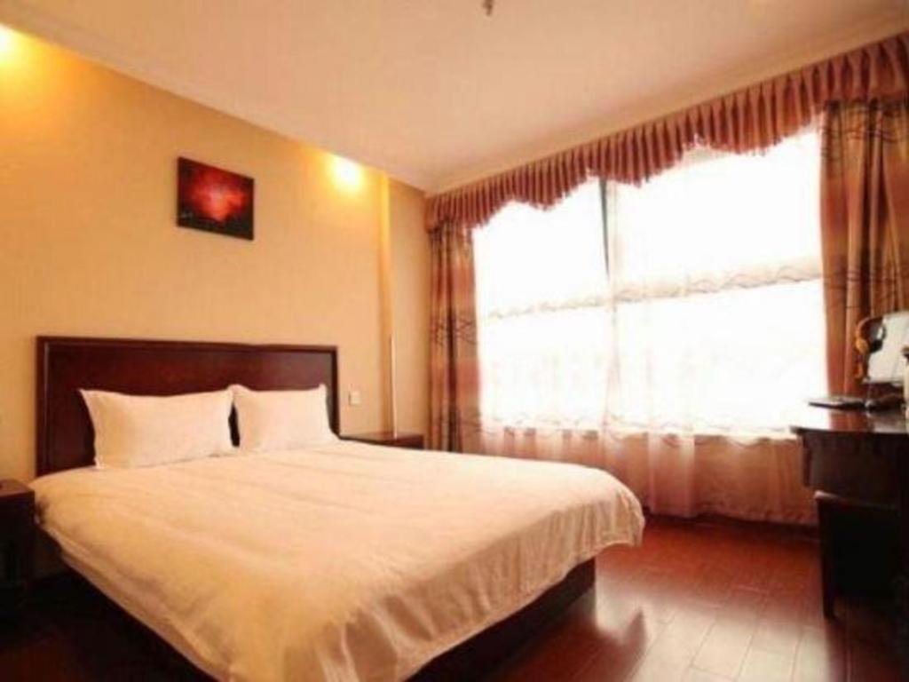 Greentree Inn Suzhou Wujiang Zhenze Town Zhennan Road Express Hotel Exterior photo