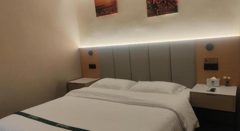 Greentree Inn Suzhou Wujiang Zhenze Town Zhennan Road Express Hotel Exterior photo